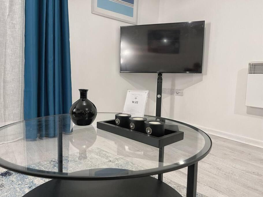 Cityfront Modern Apt Near City Centre/Etihad, Free Parking マンチェスター エクステリア 写真