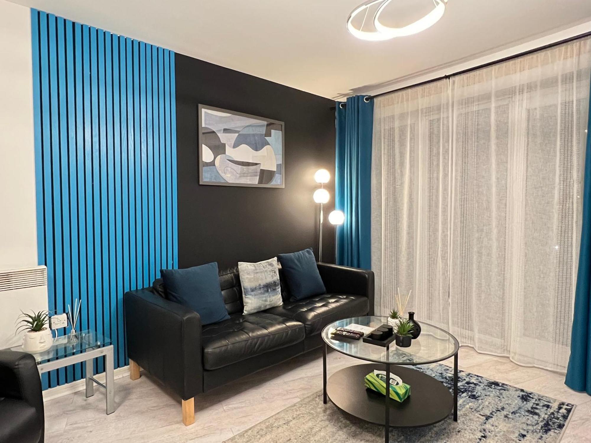Cityfront Modern Apt Near City Centre/Etihad, Free Parking マンチェスター エクステリア 写真